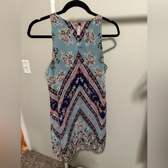 A. Byer Blue Floral and Chevron Sleeveless MIDI Shift Dress size medium - Picture 7 of 7
